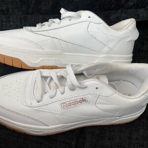 Reebok Court Advance Platform Sneakers Women Size9 White Gum Ortholite Comfort